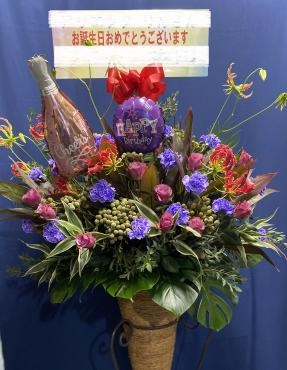 御祝　バルーンスタンド花「千草園足立店」（東京都足立区の花屋）のギャラリー写真